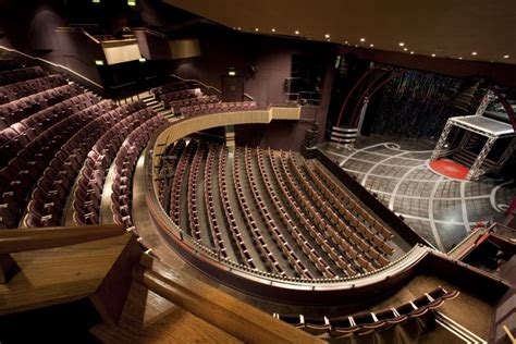 Cork Opera House, Cork .